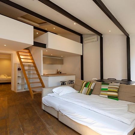 אז'אקסיו Les Appartements Du Roi De Rome - Hypercentre Ajaccio מראה חיצוני תמונה